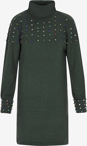 Rochie tricotat de la faina pe verde: față