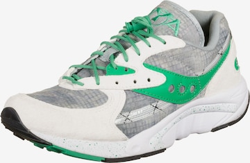 saucony Sneakers in White: front