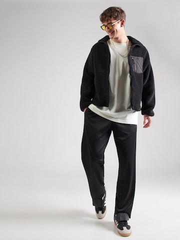 T-Shirt 'Paris' ADIDAS ORIGINALS en blanc