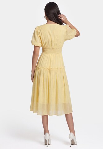 faina - Vestido em amarelo