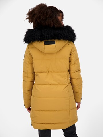 Cappotto invernale 'Amalia' di Alife and Kickin in giallo