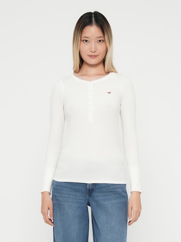 HOLLISTER Póló - fehér: elől