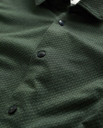 Slim fit Camicia di WE Fashion in verde