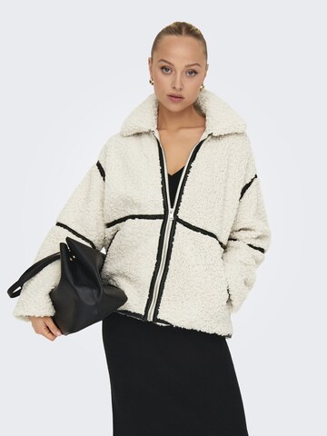 ONLY Winterjacke in Weiß