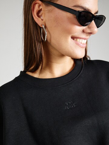 SISTERS POINT Sweatshirt 'HIKE' in Black