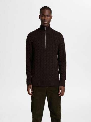 Pull-over SELECTED en marron : devant