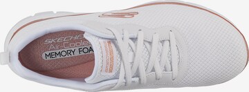 Sneaker bassa 'Flex Appeal 4.0' di SKECHERS in bianco