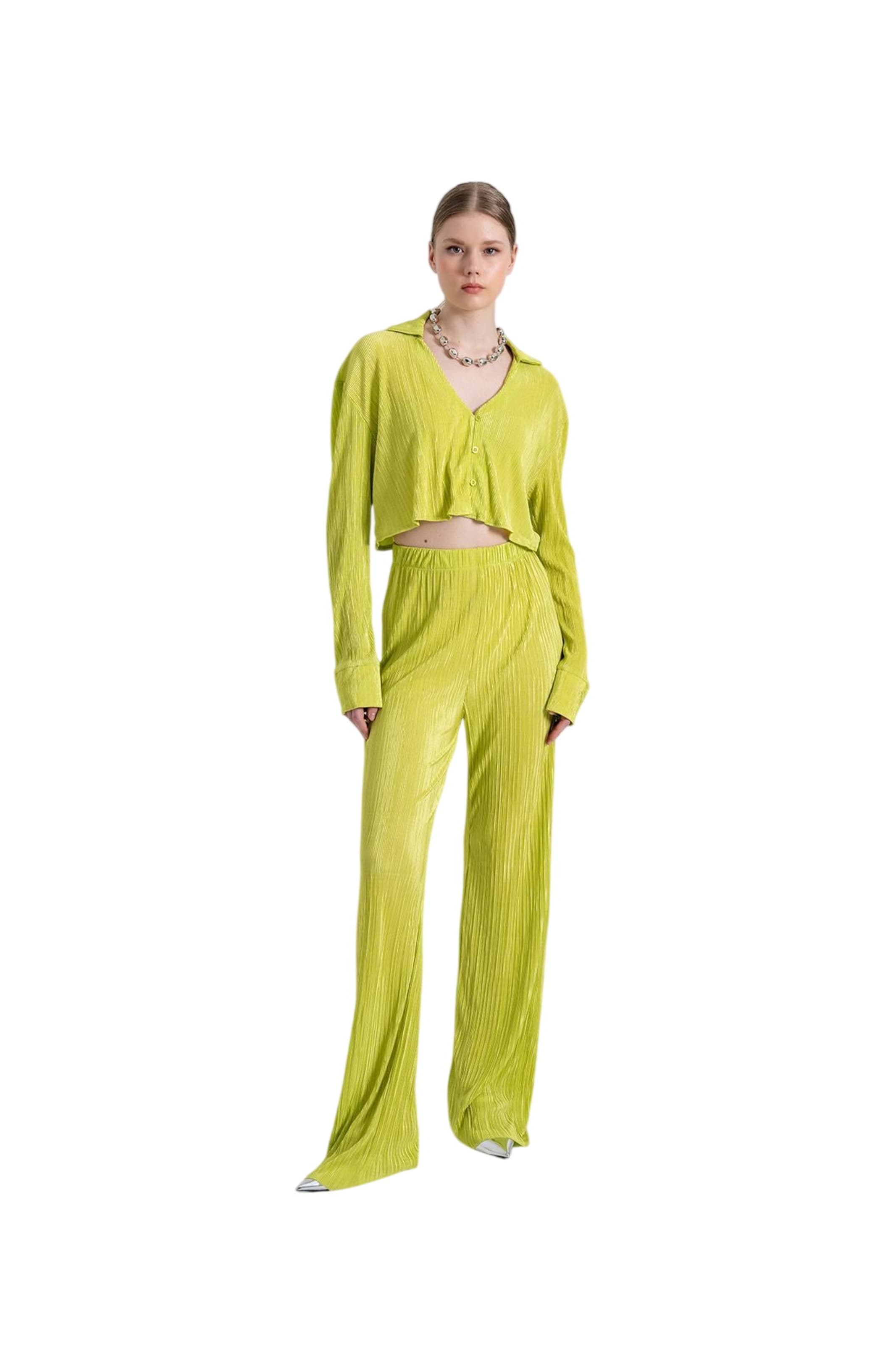 HOLLY LOLLY Blouse in Groen: voorkant