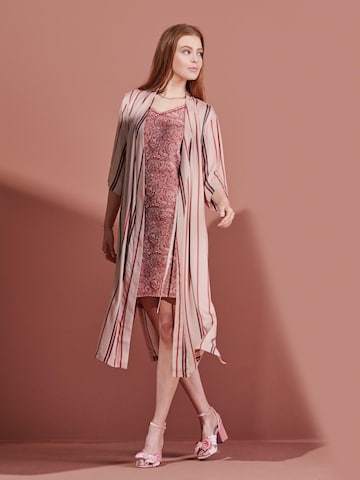 ESSENZA Kimono 'Ilona' in Pink