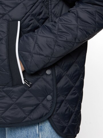 Veste fonctionnelle 'Selina' Covered en bleu