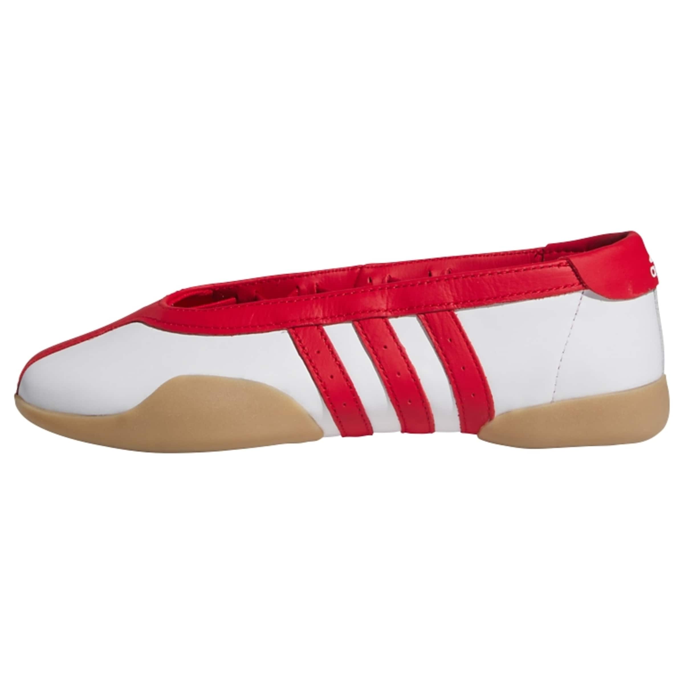 ADIDAS ORIGINALS Remballerina 'Taekwondo Mei' i vit: framsida