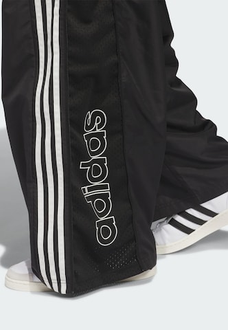 ADIDAS ORIGINALS Loose fit Trousers in Black