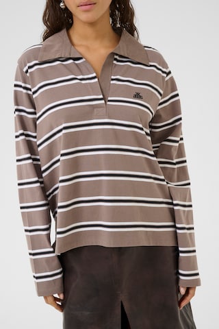KAREN BY SIMONSEN Shirt 'Zuelma' in Bruin: voorkant