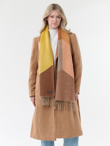 FRAAS Scarf in Yellow: front
