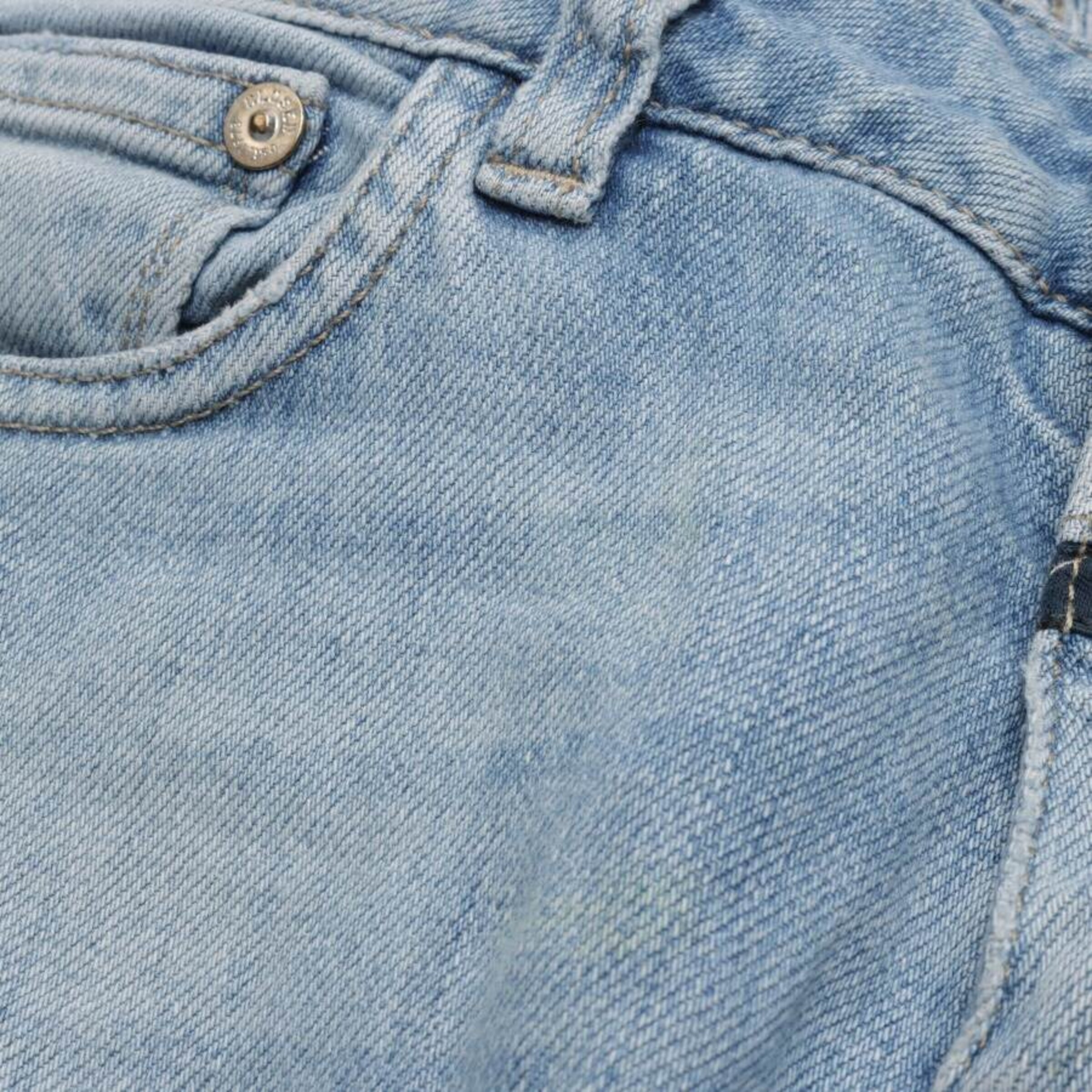 Closed Jeans in 25 in Blue