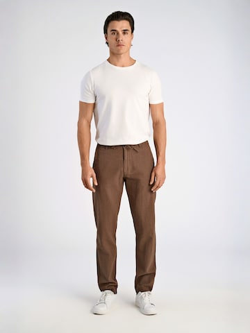 Effilé Pantalon Lindbergh en marron