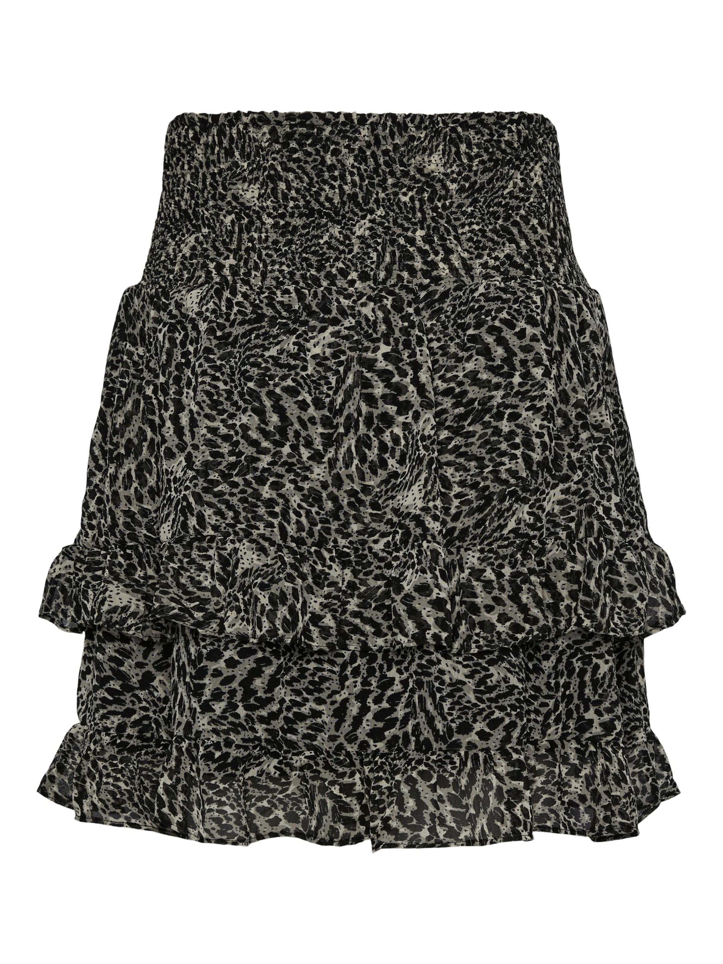 PIECES Skirt 'Misty' in Black