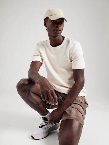 ADIDAS ORIGINALSMajica 'Trefoil Essentials' - bijela boja: prednji dio