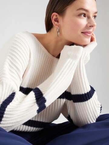 Frieda & Freddies NY Sweater in White