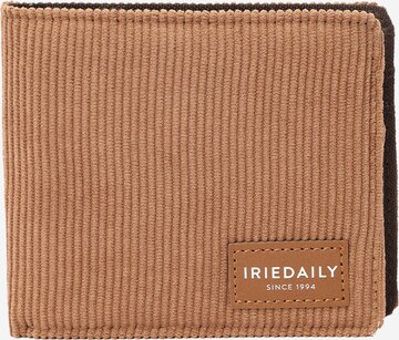 Iriedaily Wallet 'Roy' in Brown: front