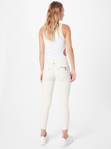 Skinny Jeans 'Alexa' de la FREEMAN T. PORTER pe bej