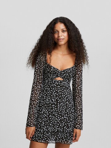 Bershka Kleid in Schwarz: Vorderseite
