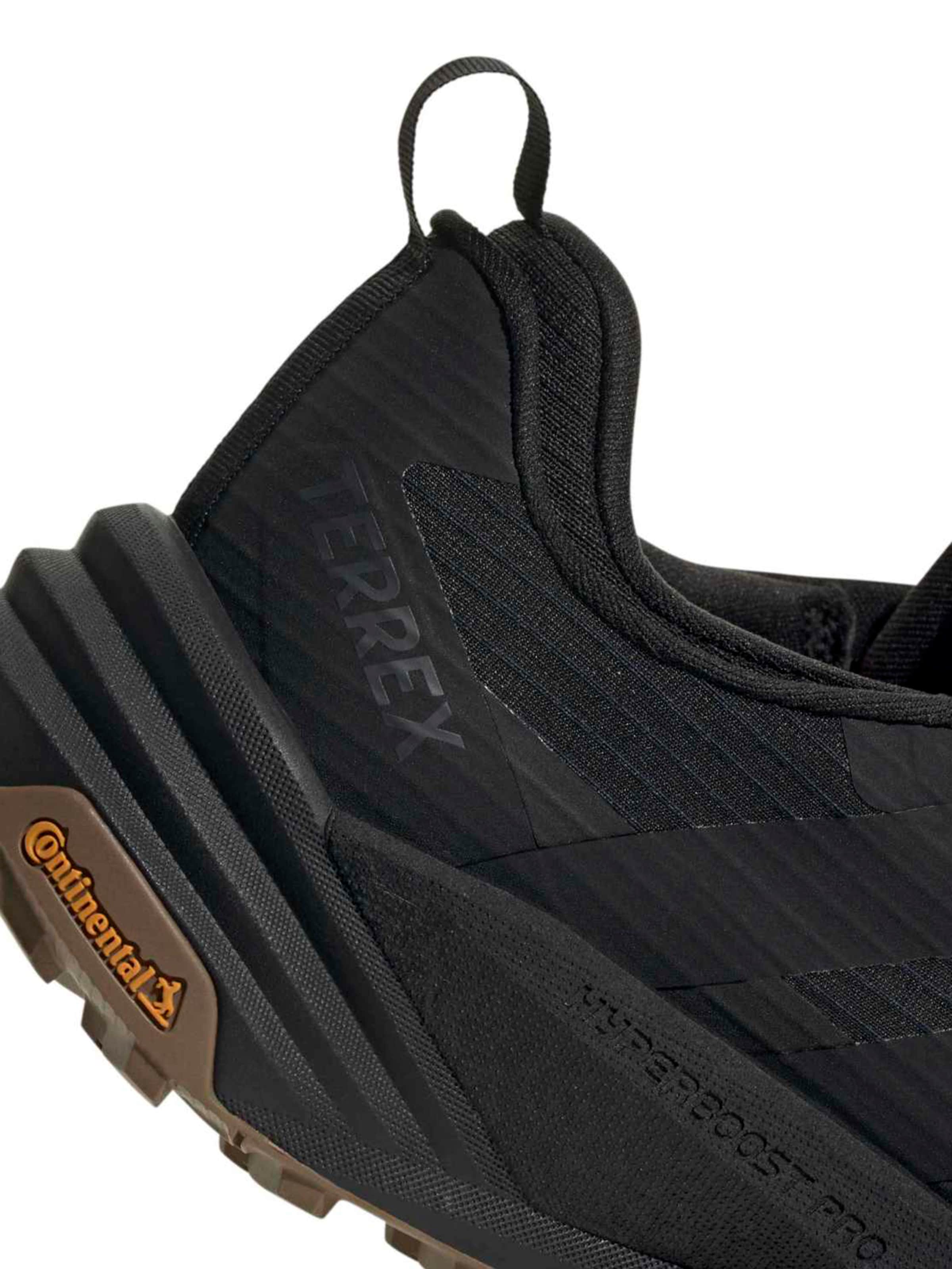 melns ADIDAS TERREX Kurpes 'FREEHIKER 3'