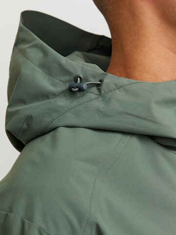 JACK & JONESPrijelazna jakna 'Vesterbro' - zelena boja