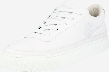 Komrads Platform trainers 'Apl' in White: front