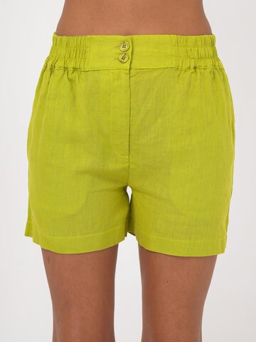 FRESHLIONS Regular Trousers in Green: front