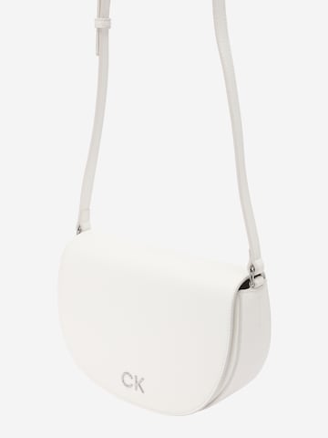 Sac à bandoulière Calvin Klein en blanc