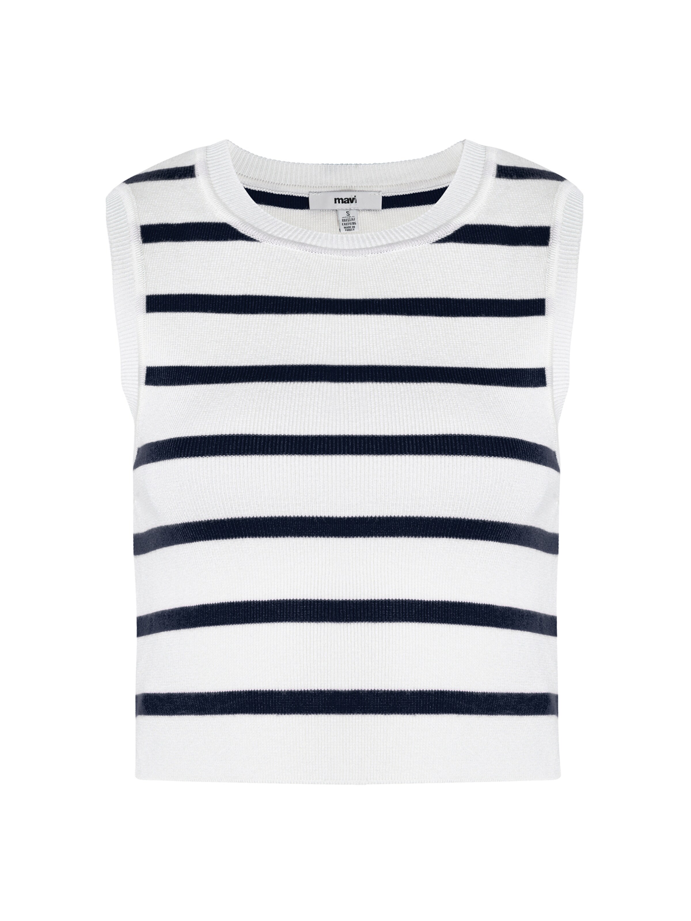 Mavi Top in White: front