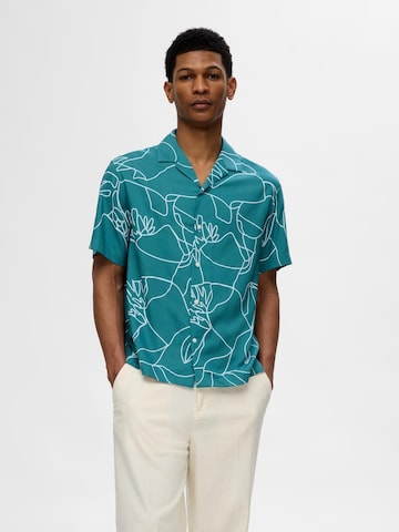 SELECTED HOMME Comfort fit Button Up Shirt 'RAJESH' in Green: front