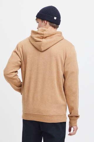 !Solid Zip-Up Hoodie 'Olli' in Brown