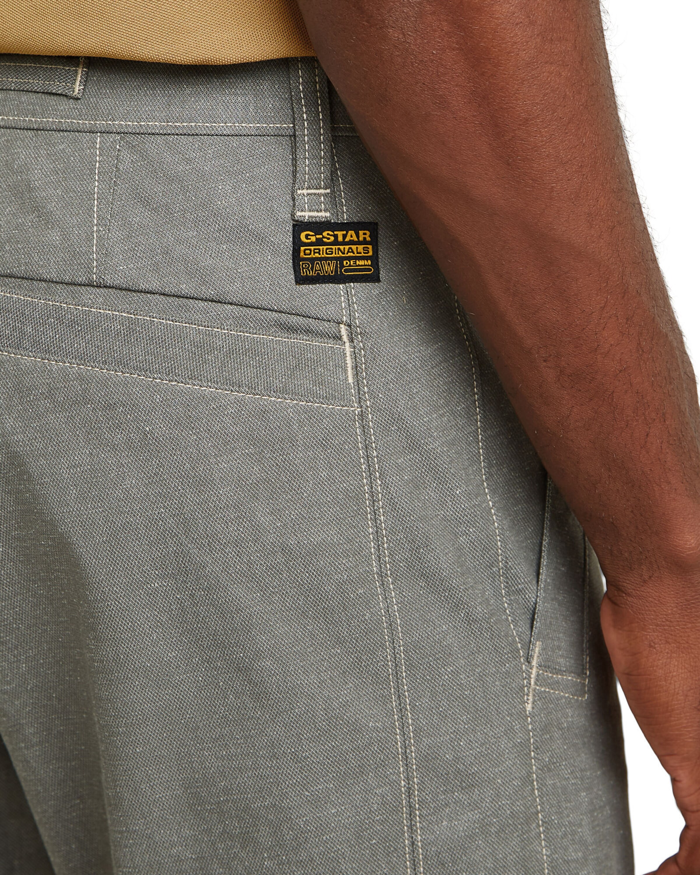 G-STAR Slimfit Shorts 'Bronson 3.0' in Grau