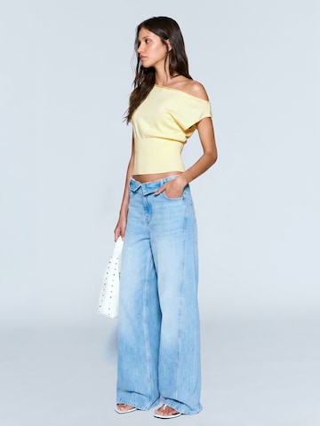 Bershka Shirt 'BASBER' in Gelb