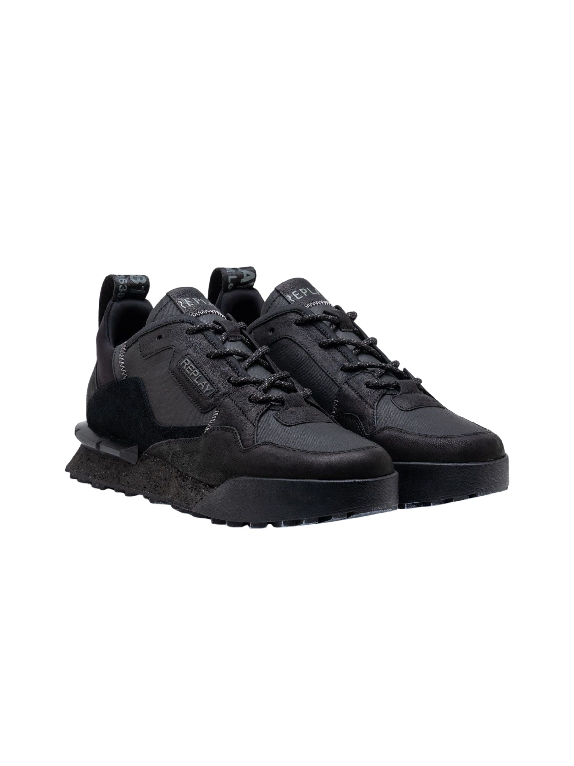 REPLAY Platform trainers in Black
