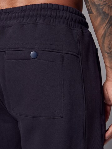 Next Tapered Gargohousut värissä sininen