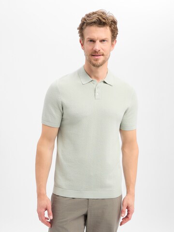 DRYKORN Shirt in Green: front