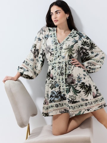 Robe Next en beige