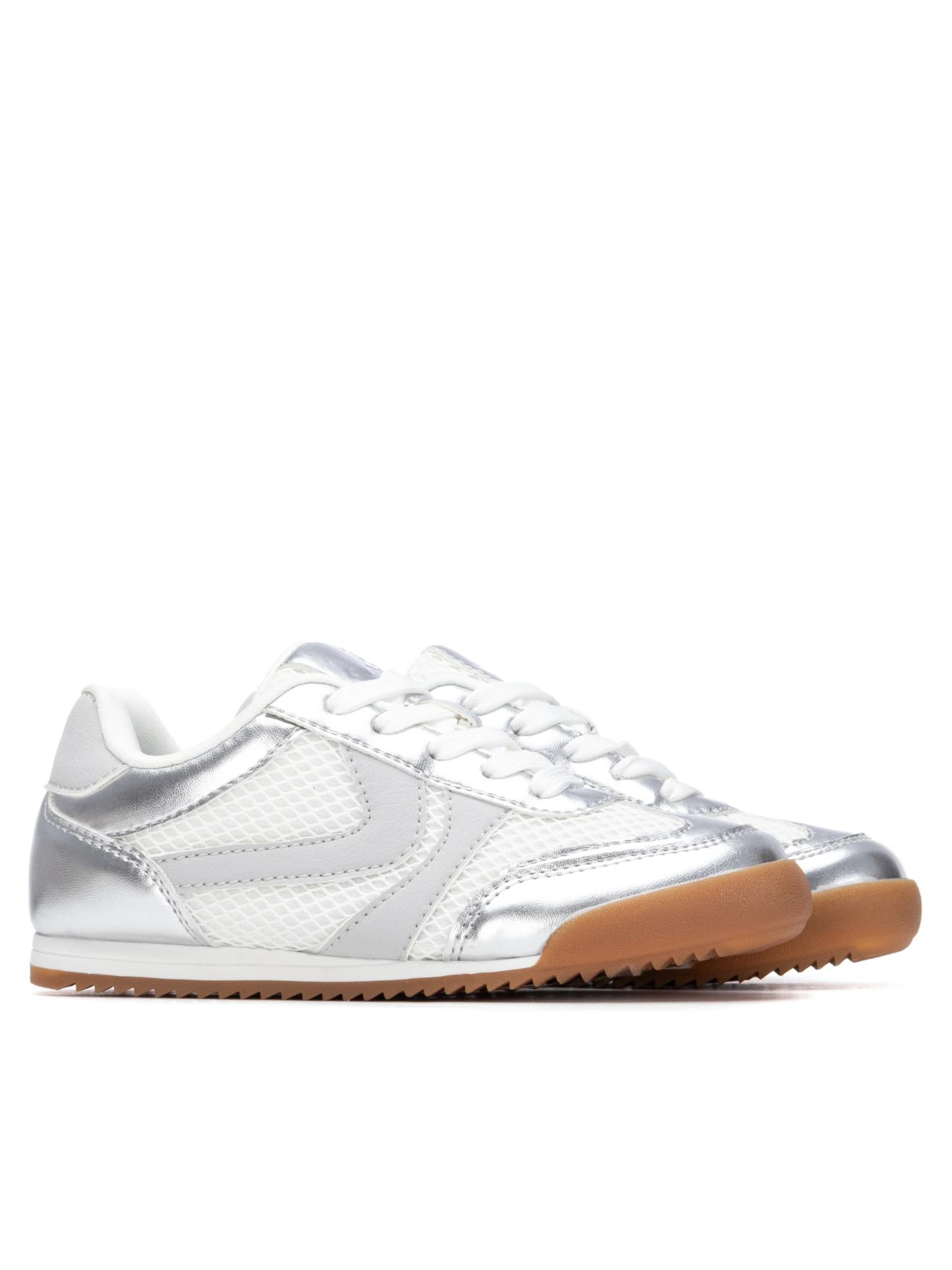 Xti Sneakers in Silver