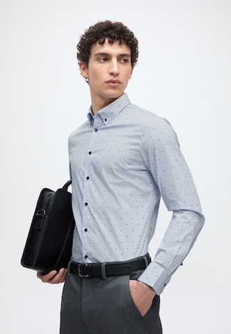 s.Oliver - Regular Fit Camisa em branco