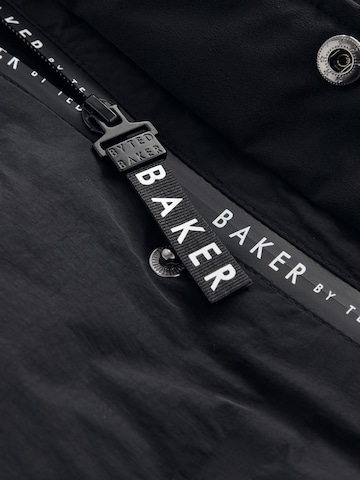 juoda Baker by Ted Baker Paltas