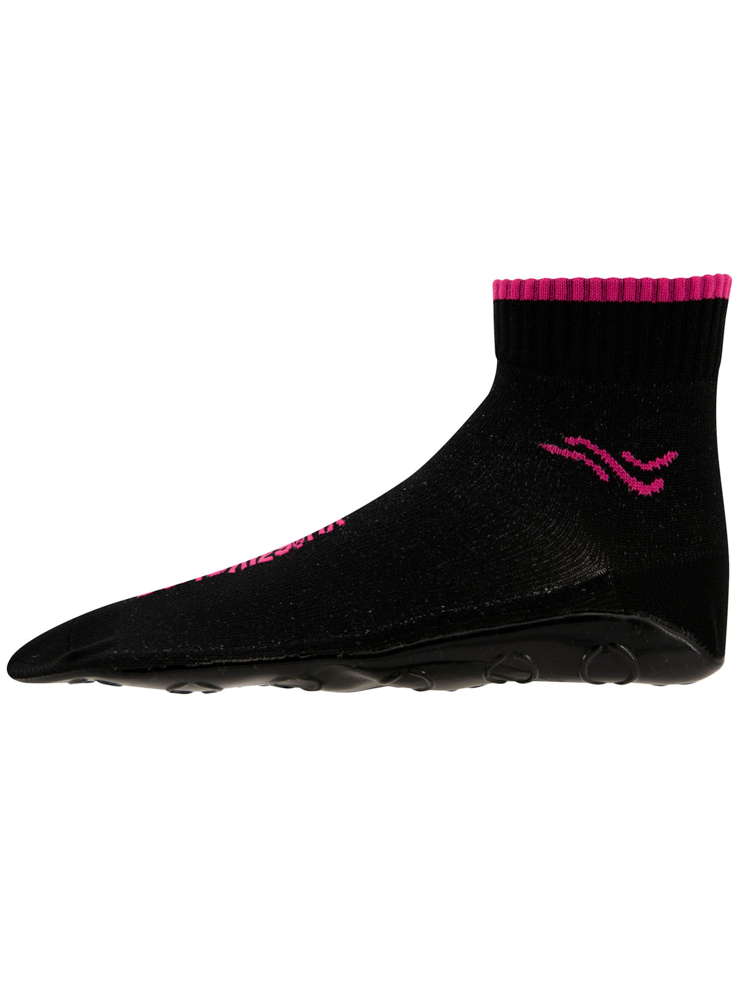 Scarpa per uso in acqua &#x27;Basic&#x27; di EWERS in nero: frontale