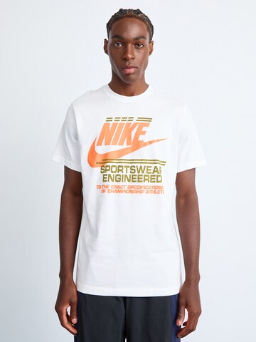 Tricou '6MO FUTURA FAHO25' de la Nike Sportswear pe alb: față