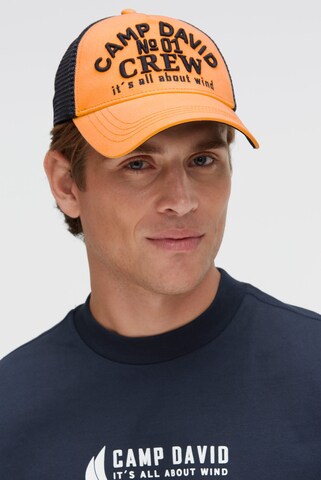 CAMP DAVID Cap in Orange: front