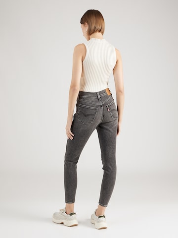LEVI'S ® Regular Jeans '720 Super Skinny Yoked' in Schwarz