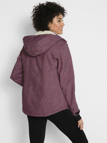 bonprix - Chaqueta funcional en rojo