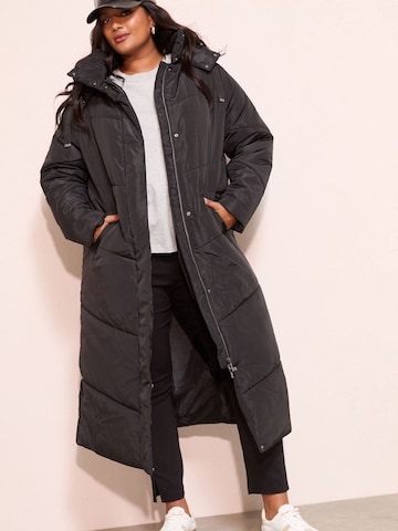 Manteau d’hiver Friends Like These en noir