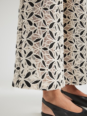 FRNCH PARIS - Perna larga Calças em preto